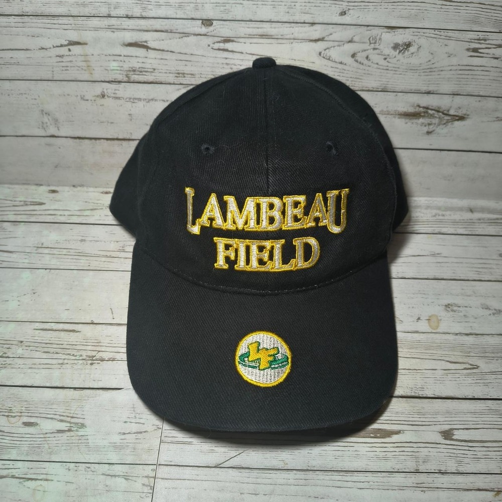 Lambeau Field Green Bay Packers Vintage 90s Logovear Embroidered Strapback